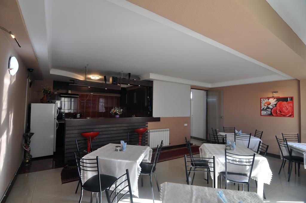 טביליסי Sun Rise Hotel מראה חיצוני תמונה